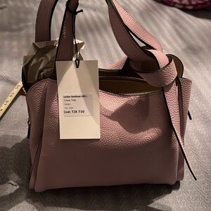 Lilac Amerai tote- all leather with shoulder strap also